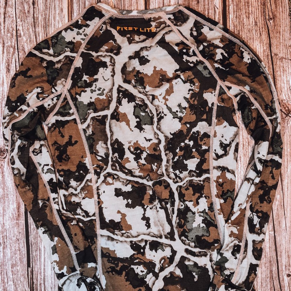 First Lite Merino Wool Lightweight Crew Size XS - Picture 2 of 4